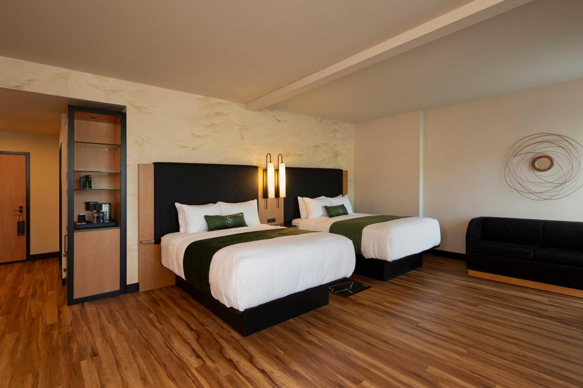 The Swiftwater Hotel Exterior foto