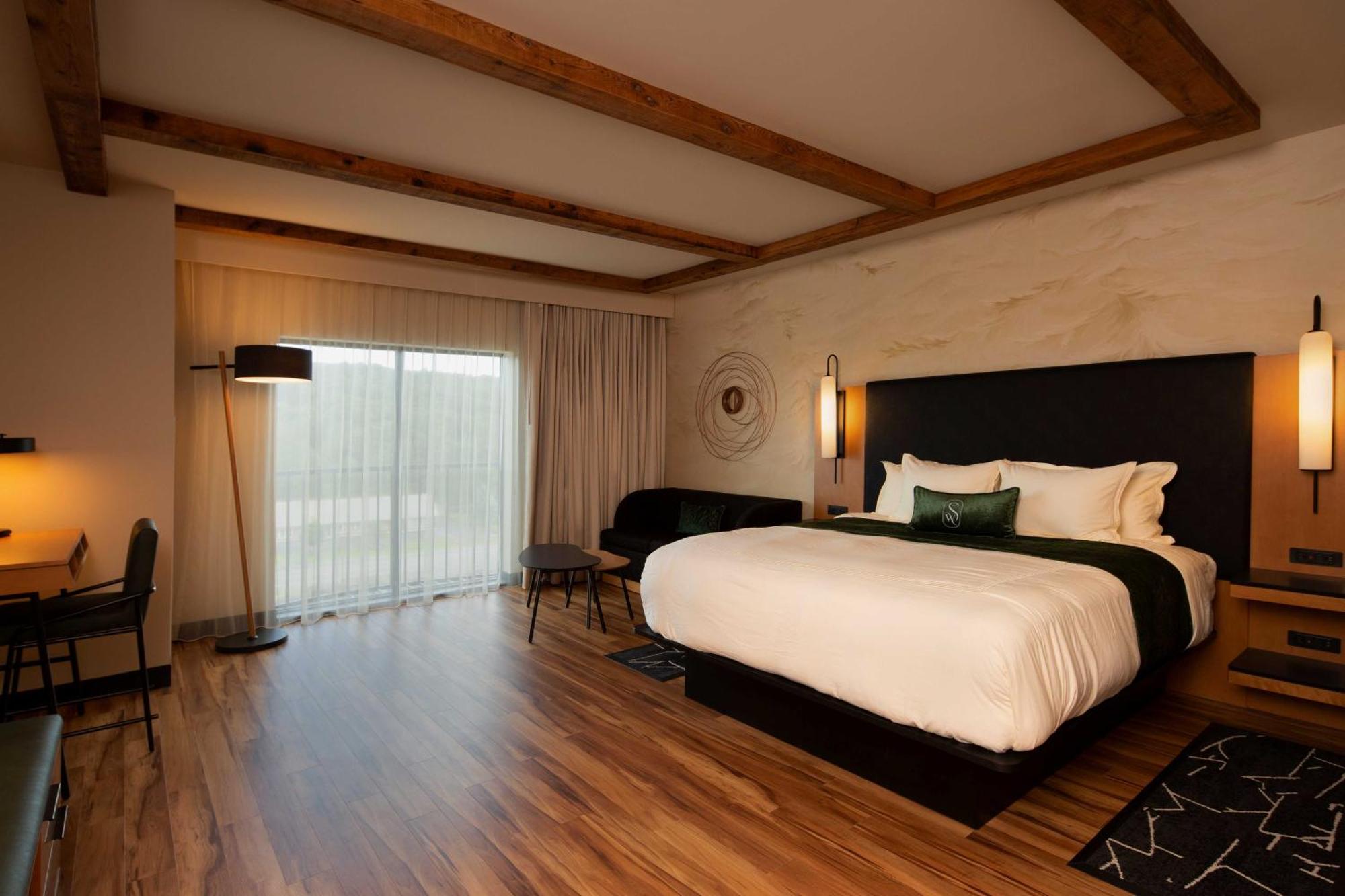 The Swiftwater Hotel Exterior foto